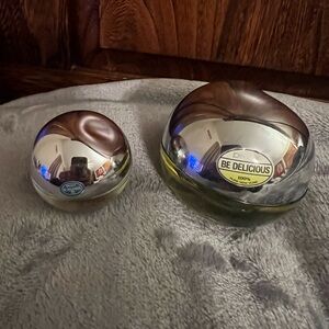 DKNY Be Delicious Fragrance Set - Silver and Green